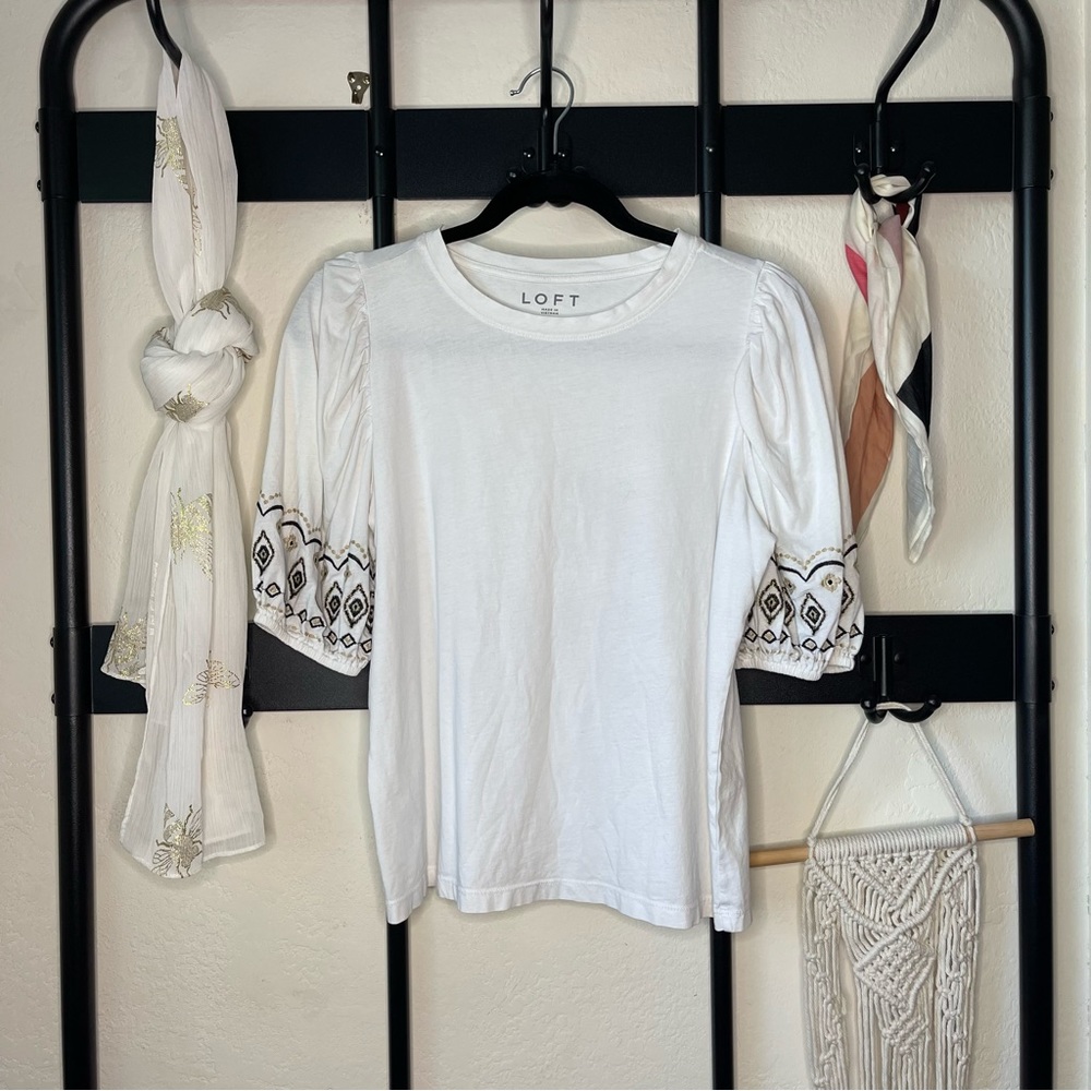Embroidered Puff Sleeve Loft Top
